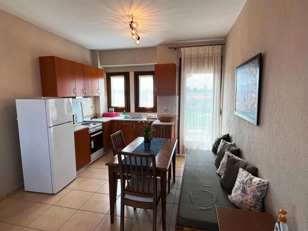 Nea Roda Apartments Eksteriør billede