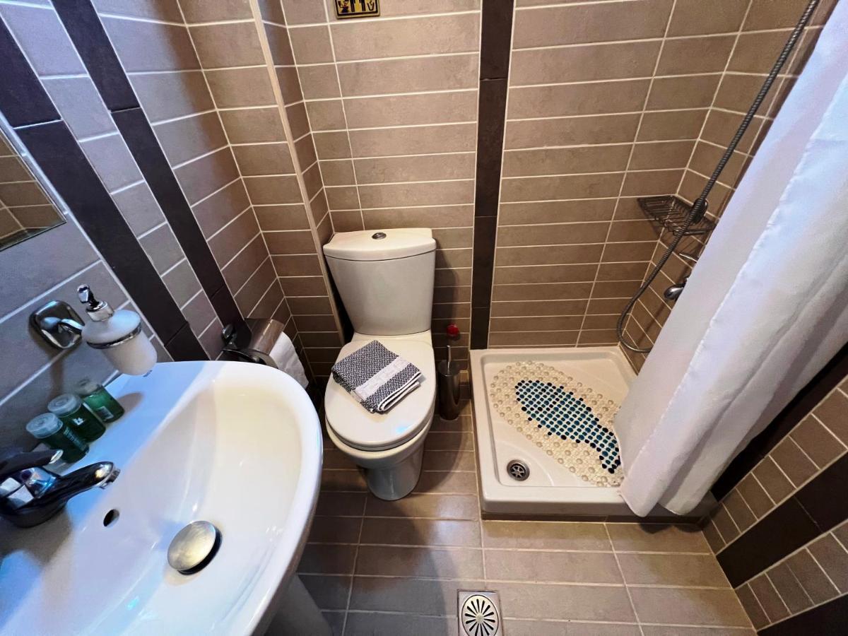 Nea Roda Apartments Eksteriør billede